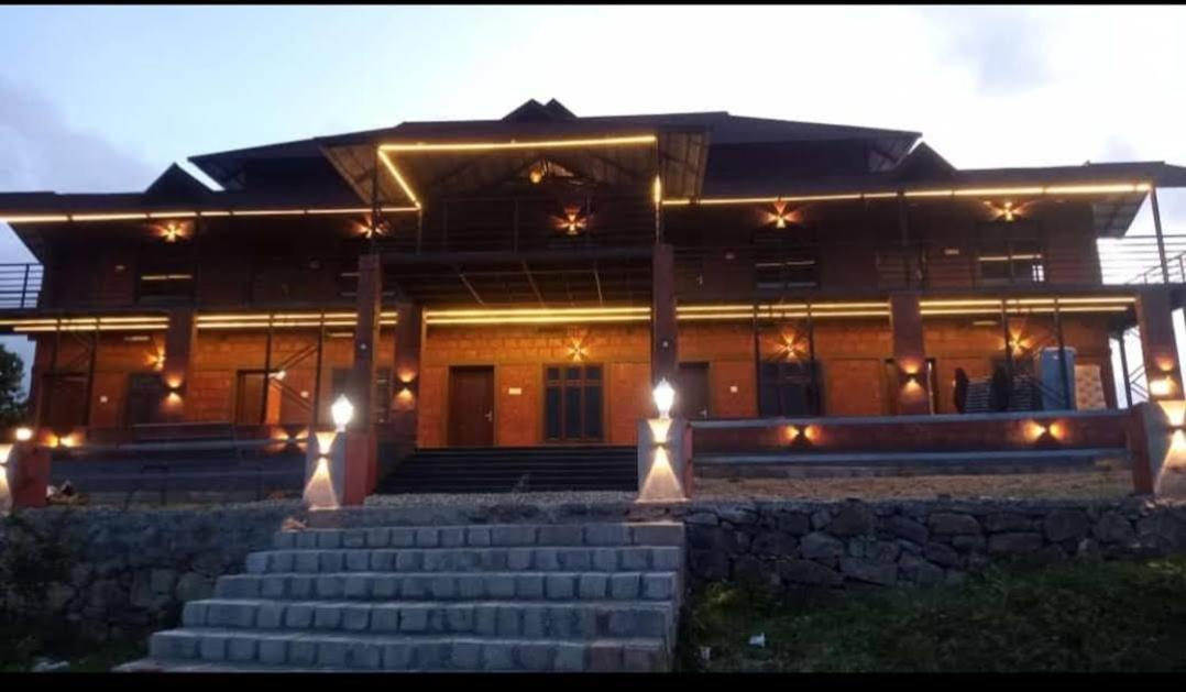 Misty Valley Resort Varagampadi Exterior foto
