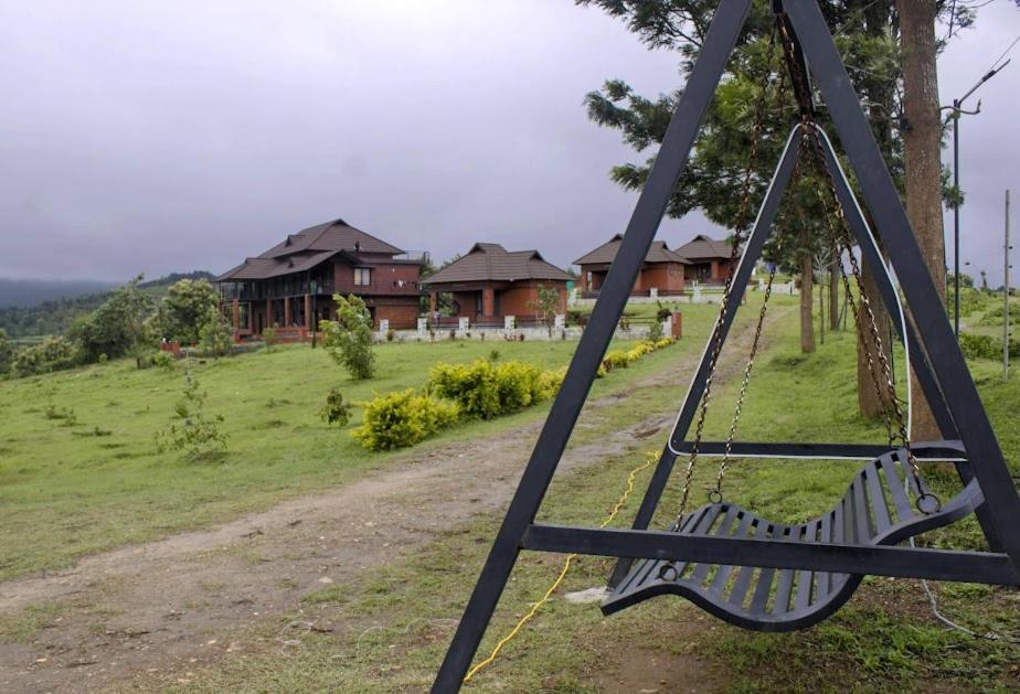 Misty Valley Resort Varagampadi Exterior foto